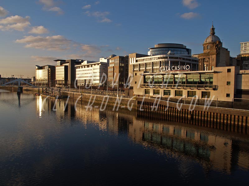 01.02.2012 Glasgow River 492 mod1.jpg