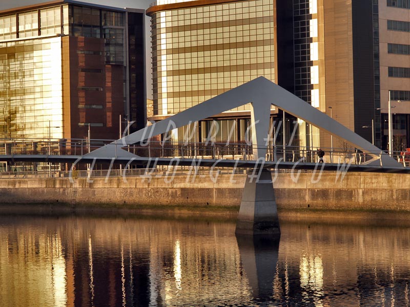 01.02.2012 Glasgow River 513 mod1.jpg